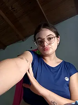 Emmacut online show from March 2026 01:21:02 AM