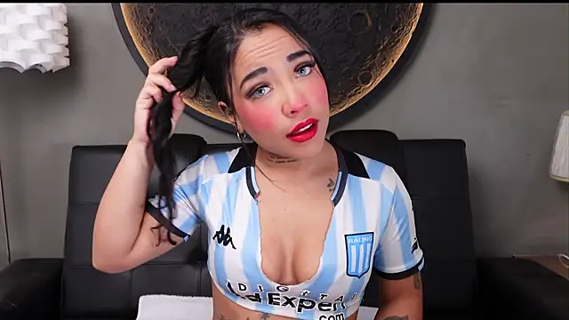 Snapshot of miss_vaiolette chatting on July 2026 10:18:02 AM miss vaiolette online show from July 2026 10:18:02 AM