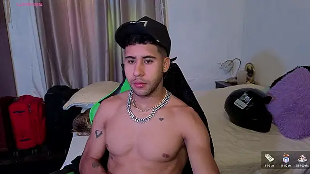 Snapshot of Daiki_Jack chatting on October 2025 03:34:02 PM Daiki Jack online show from October 2025 03:34:02 PM