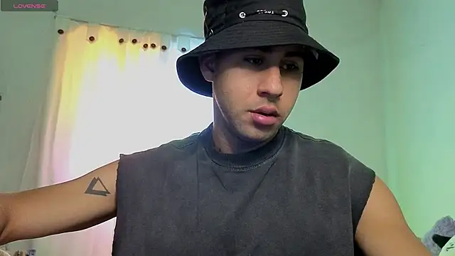 Snapshot of Daiki_Jack chatting on October 2025 02:30:01 PM Daiki Jack online show from October 2025 02:30:01 PM