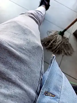 chef-dudi012 online show from February 2026 05:24:01 AM