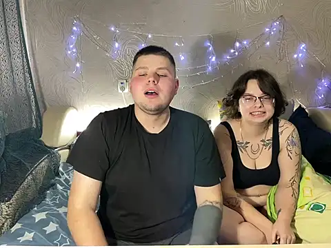 Snapshot of Volshebnik130_ chatting on January 2025 03:18:01 PM Volshebnik130  online show from January 2025 03:18:01 PM