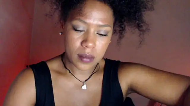 Snapshot of cherry_cleou chatting on February 2025 04:47:01 PM cherry cleou online show from February 2025 04:47:01 PM