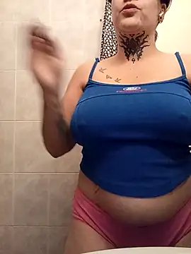 callmelouve online show from November 2025 08:36:02 PM