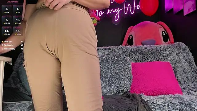 stelleknox  online show from February 2025 10:47:02 PM