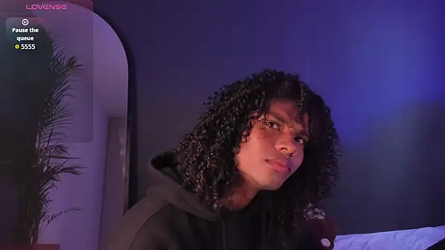 Lucas eevans online show from October 2025 01:29:02 PM