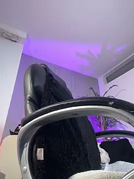 Frank Farrell online show from April 2026 09:12:02 PM