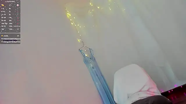 Silvanna-Moree online show from January 2025 06:54:01 PM