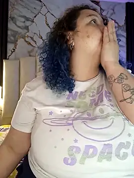 mollieblue69 online show from February 2026 01:17:01 PM