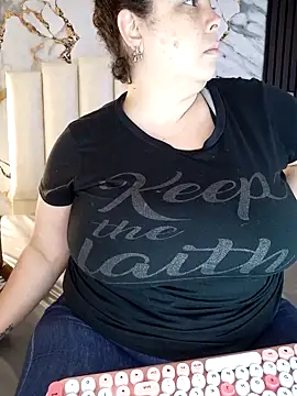 Snapshot of mollieblue69 chatting on April 2026 12:44:02 PM mollieblue69 online show from April 2026 12:44:02 PM