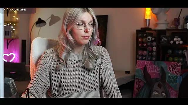 Snapshot of yourprettykate chatting on January 2025 07:05:01 PM yourprettykate online show from January 2025 07:05:01 PM