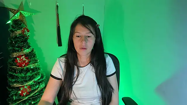 sandyquinnxx online show from December 2025 09:10:02 PM