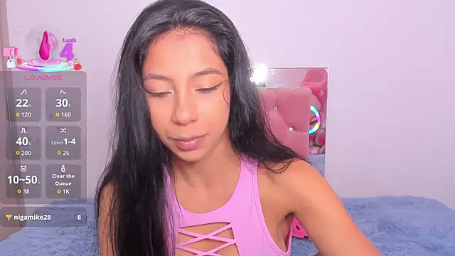 Anamhenao online show from November 2025 11:49:02 AM