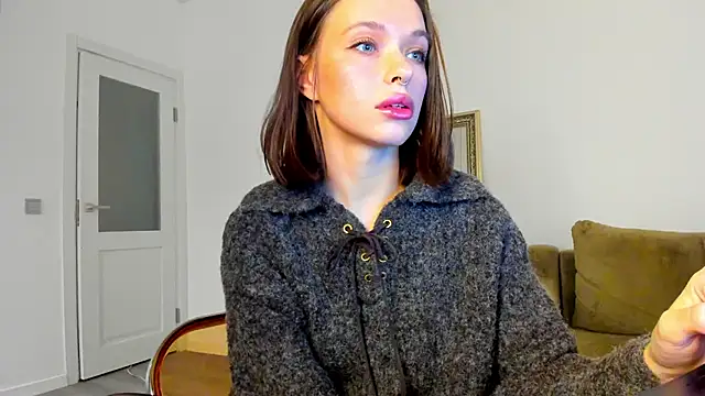 Kossie  online show from November 2025 10:23:01 PM