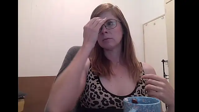 SavannaGirly online show from June 2026 06:49:01 AM