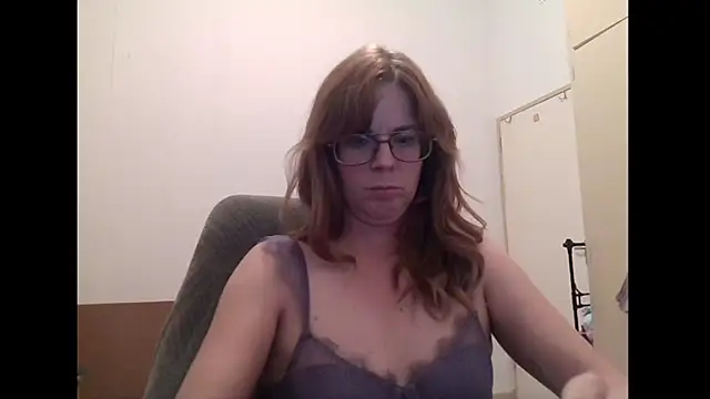 SavannaGirly online show from June 2026 08:06:01 PM