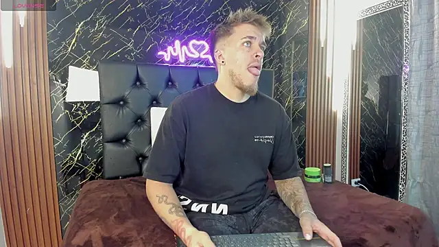 keane lee online show from November 2025 12:37:02 PM