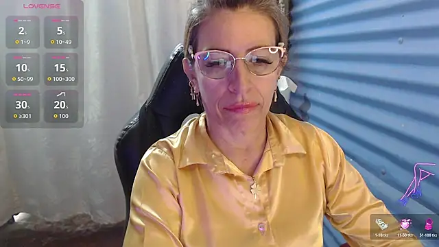Chayla Ruiz online show from June 2026 01:25:02 PM