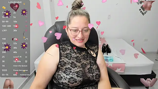 Snapshot of alejandra_milf_ chatting on March 2025 10:39:02 PM alejandra milf online show from March 2025 10:39:02 PM