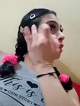 Snapshot of molymeneses chatting on December 2024 06:41:02 AM molymeneses online show from December 2024 06:41:02 AM