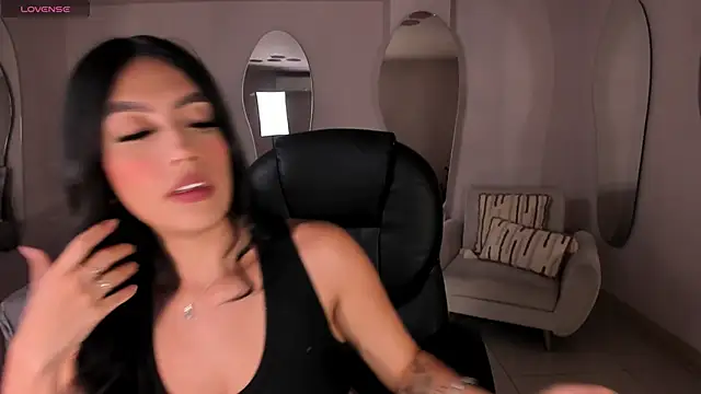 Snapshot of JadeEvansX chatting on January 2025 05:49:01 PM JadeEvansX online show from January 2025 05:49:01 PM