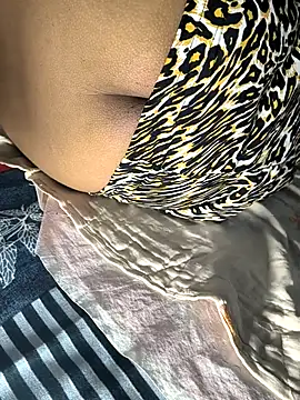 pariraj001 online show from April 2026 05:27:01 AM