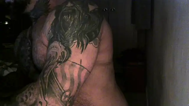 muscle1976 online show from December 2024 12:24:01 AM