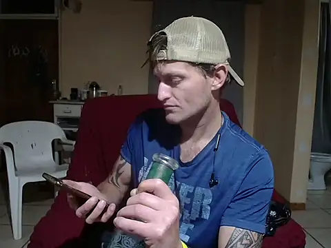 Snapshot of the-billy-blue chatting on April 2026 10:56:02 PM the-billy-blue online show from April 2026 10:56:02 PM