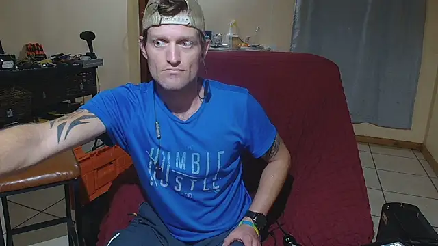 Snapshot of the-billy-blue chatting on April 2026 11:02:02 PM the-billy-blue online show from April 2026 11:02:02 PM