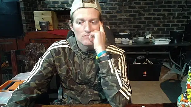 Snapshot of the-billy-blue chatting on May 2026 11:11:02 PM the-billy-blue online show from May 2026 11:11:02 PM