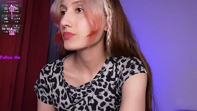 Snapshot of lola_vlad chatting on February 2025 01:51:01 AM lola vlad online show from February 2025 01:51:01 AM