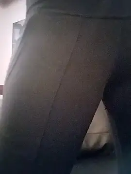 eatmeplease44 online show from September 2025 09:42:02 AM