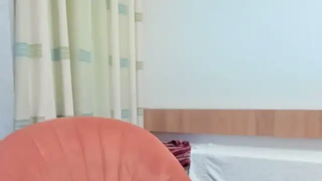 tamarapervert online show from December 2025 08:47:02 PM