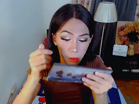 Snapshot of ELLIZABETHFORCUMXX chatting on September 2025 10:09:02 AM ELLIZABETHFORCUMXX online show from September 2025 10:09:02 AM