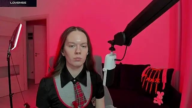 DivineBite online show from February 2026 05:31:01 PM