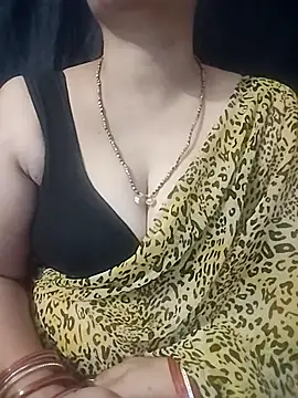 Snapshot of seema4xxxfun chatting on May 2026 06:08:02 AM seema4xxxfun online show from May 2026 06:08:02 AM