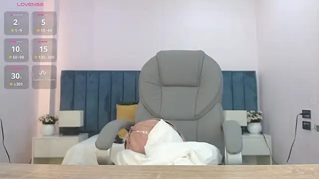 kimara lion online show from November 2025 03:07:01 AM