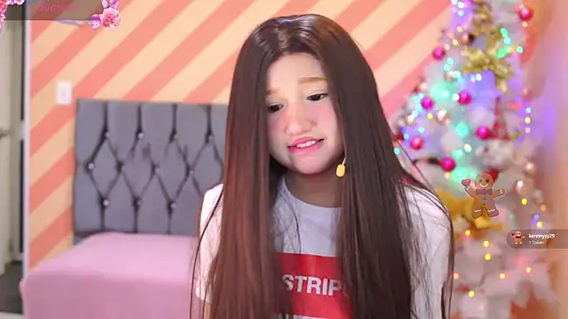 Snapshot of Pinkie_Princes chatting on December 2024 10:57:02 PM Pinkie Princes online show from December 2024 10:57:02 PM