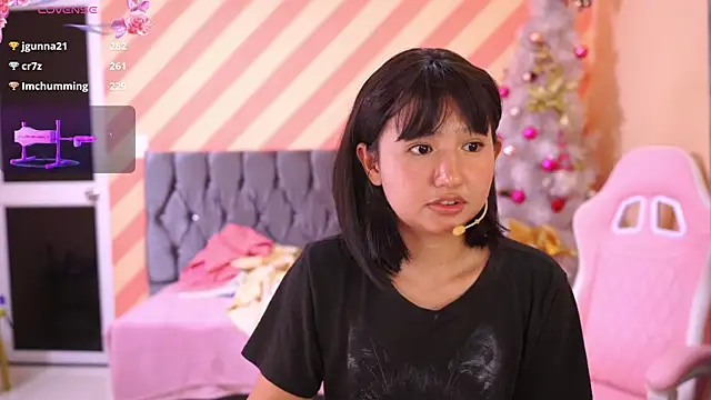 Snapshot of Pinkie_Princes chatting on December 2024 05:04:01 AM Pinkie Princes online show from December 2024 05:04:01 AM