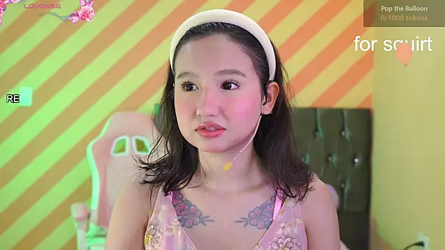 Snapshot of Pinkie_Princes chatting on January 2025 12:02:01 AM Pinkie Princes online show from January 2025 12:02:01 AM