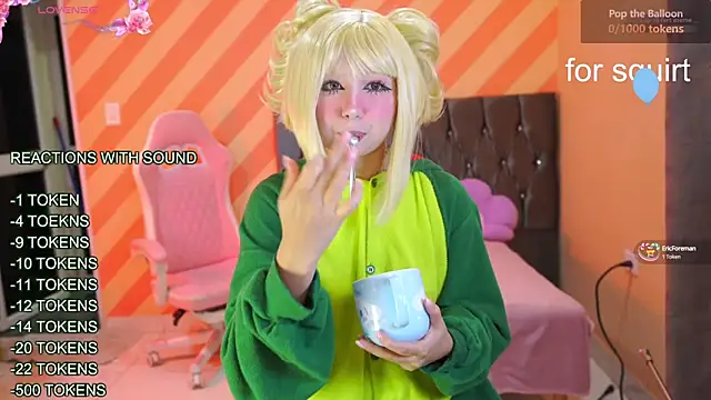 Snapshot of Pinkie_Princes chatting on January 2025 12:17:02 AM Pinkie Princes online show from January 2025 12:17:02 AM