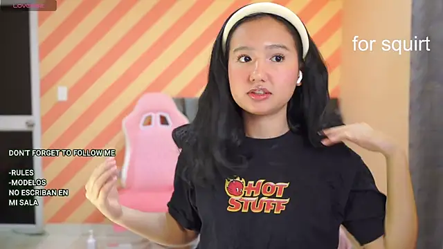 Snapshot of Pinkie_Princes chatting on January 2025 12:06:01 AM Pinkie Princes online show from January 2025 12:06:01 AM