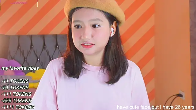 Snapshot of Pinkie_Princes chatting on February 2025 09:15:01 PM Pinkie Princes online show from February 2025 09:15:01 PM