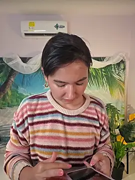 Snapshot of Pinkie_Princes chatting on September 2025 04:06:01 PM Pinkie Princes online show from September 2025 04:06:01 PM