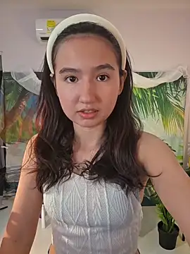 Snapshot of Pinkie_Princes chatting on September 2025 10:21:02 PM Pinkie Princes online show from September 2025 10:21:02 PM