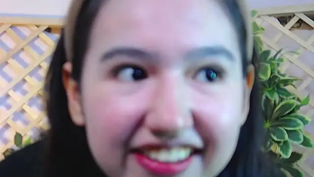 Snapshot of Pinkie_Princes chatting on September 2025 03:12:01 AM Pinkie Princes online show from September 2025 03:12:01 AM