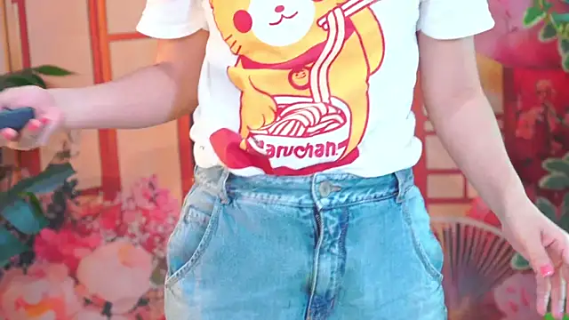 Snapshot of Pinkie_Princes chatting on November 2025 02:54:01 AM Pinkie Princes online show from November 2025 02:54:01 AM