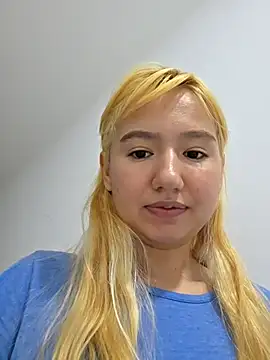 Snapshot of Pinkie_Princes chatting on December 2025 10:38:02 PM Pinkie Princes online show from December 2025 10:38:02 PM