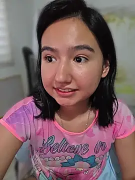 Snapshot of Pinkie_Princes chatting on June 2026 10:51:02 PM Pinkie Princes online show from June 2026 10:51:02 PM