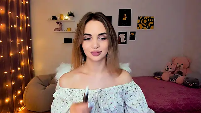 aPieceOfJoy online show from December 2024 09:55:02 PM